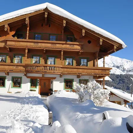 Kuchlerhof Apartment Tux